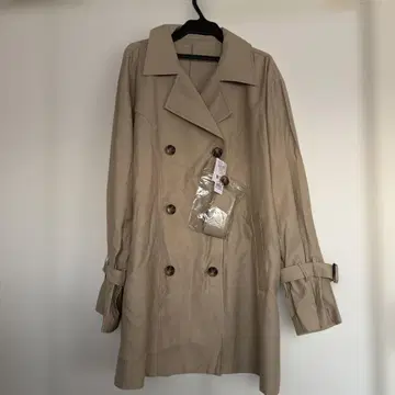 베이지 더블 브레스트 트렌치코트 M 사이즈