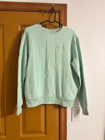 FILA 민트 그린 맨투맨 M