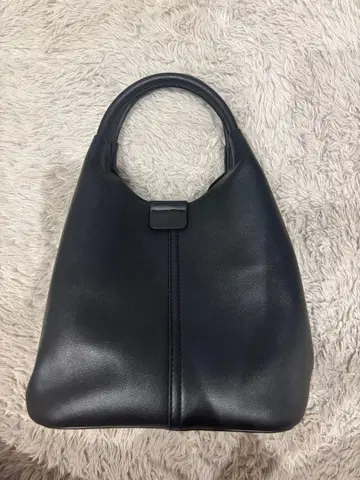 블랙 핸드백