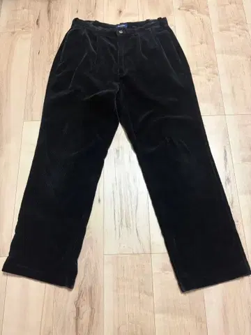 DOCKERS 블랙 코듀로이 팬츠 굵은 폭 W33 L32