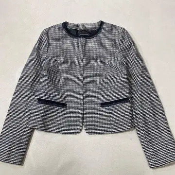 anyFAM 세레모니 카라미 트위드 노카라 자켓