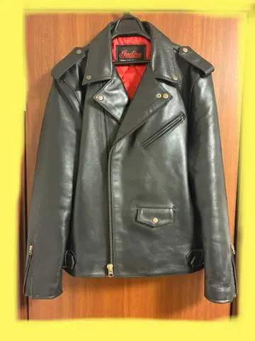 인디언 모토사이클 더블 라이더스 소가죽