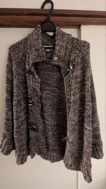 Michael Kors 브라운 니트 판초 / NY에서 구매