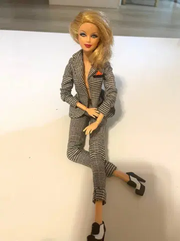 바비 컬렉터 시나트라 바비 인형