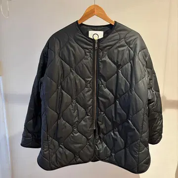 MARW UNITED ARROWS 퀼팅 미들 코트 블랙 36