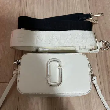 마크제이콥스 숄더백 더 스냅샷 DTM 화이트