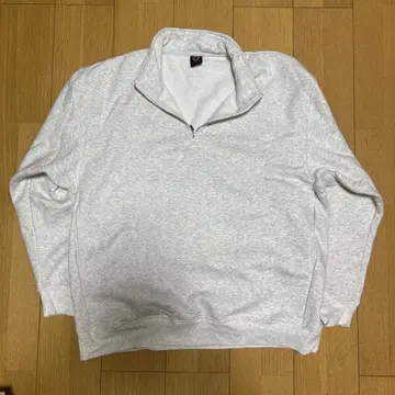 그레이 하프 지퍼