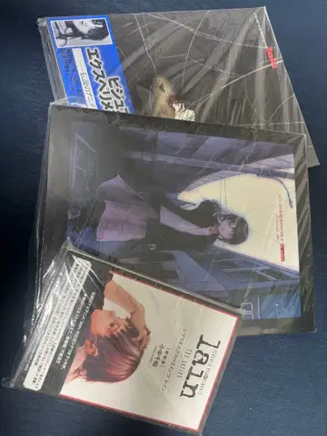 serial experiments lain 관련 도서 3권 (미개봉)