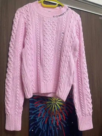 TOMMY JEANS 핑크 케이블 니트 스웨터 XS