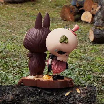 POP MART LABUBU와 TYCOCO 피규어