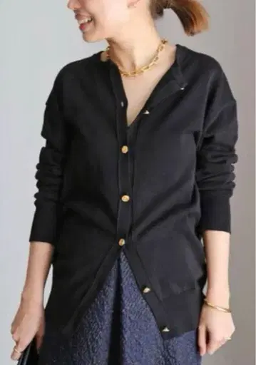 미사용 새상품 NEO BEAUTY 가디건