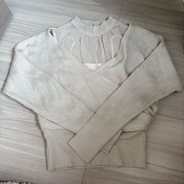 SNIDEL 크로스오버 니트 스웨터