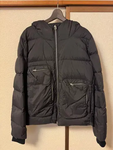 thom krom 다운 자켓 컨디션 최상