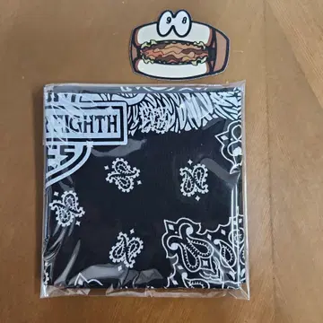 코부쿠로 9월 8일 점포 한정 판매 반다나 블랙 완판템