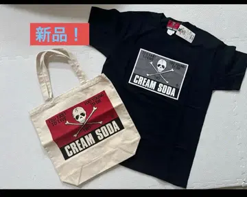 CREAM SODA 스컬 디자인 T셔츠와 토트백 세트
