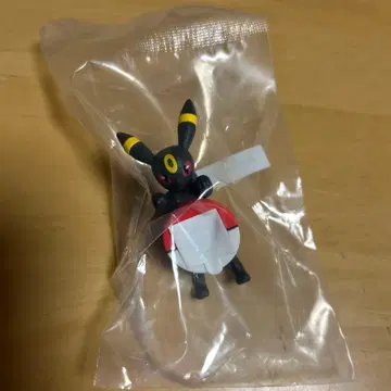 포켓몬 제일복권 F상 길거리 산책 챠라링 프렌즈 블래키