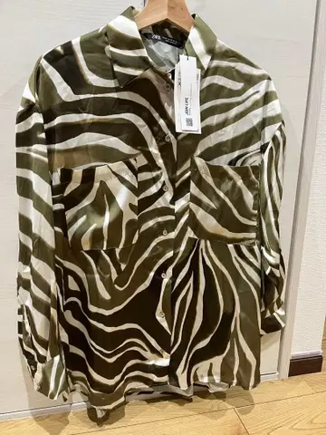 택 포함 새상품 ZARA 새틴 셔츠