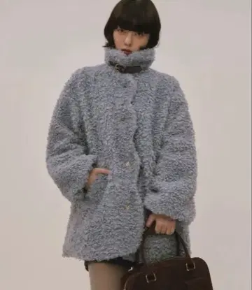 nuance button poodle coat 블루