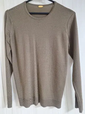 Deuxieme Classe FF30 크루넥 스웨터