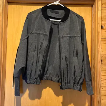 미칼레 미칼레 그레이 벌룬 실루엣 자켓