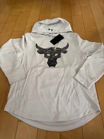 Under Armour 화이트 후드티 트레이닝복 상의 베이지 M