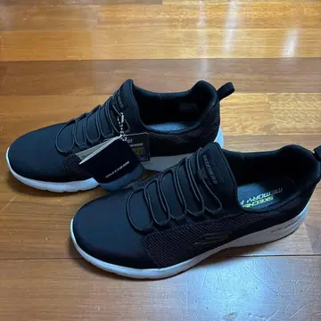 SKECHERS 블랙 스니커즈 26cm