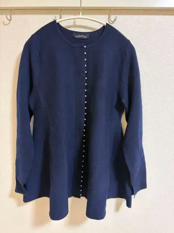 그린 레이블 릴랙싱 네이비 긴팔 상의 미사용