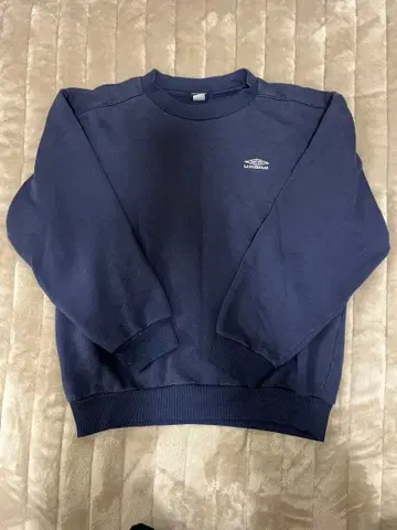 umbro 네이비 크루넥 트레이닝복