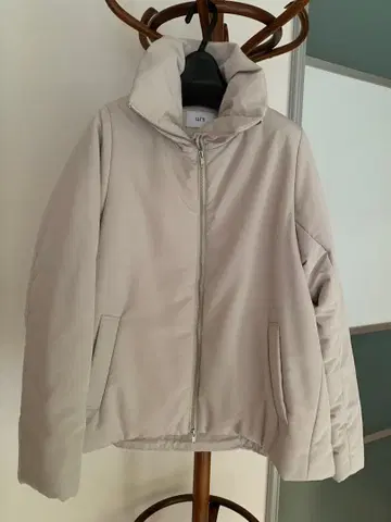 ur's 여성용 충전솜 하프 코트 아이보리