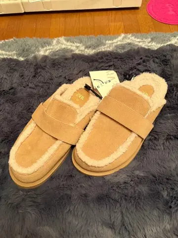 ZARA 보아 & 가죽 크로그 택 포함 미사용 사이즈 38