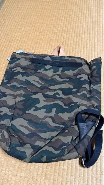 MWYW 필로우백 L 카모