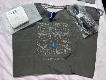BLUE BOTTLE COFFEE 자수 에코백 (스트랩 포함)