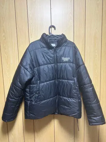 younger song 블랙 다운 자켓