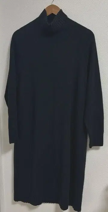 캐시미어 롱 니트 원피스 하이넥