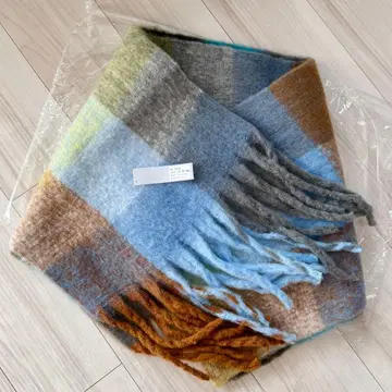 12/5까지 [미사용 새상품] hecrou 에크루 스톨