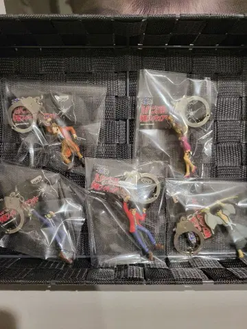 루팡 3세 수갑형 키링 5종 세트 컴플리트