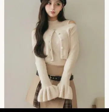 다리치 앙상블 샤기 니트탑