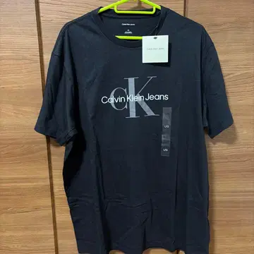 Calvin Klein Jeans 블랙 T셔츠 L/G