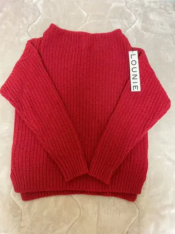 새상품 LOUNIE 레드 니트 스웨터