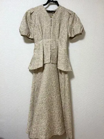 페플럼 자카드 원피스