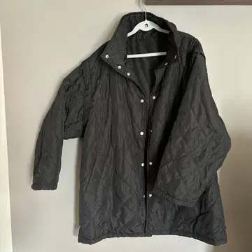 퀼팅 자켓 소매 탈부착 가능