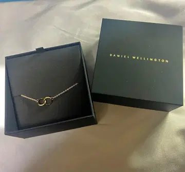 다니엘 웰링턴 핑크 골드 팔찌