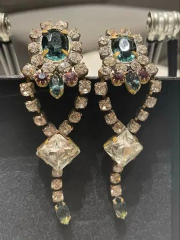 앤티크 체코 유리 귀찌 코스튬 주얼리