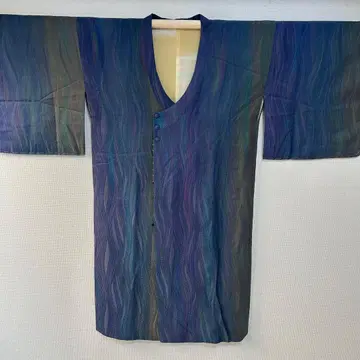 미사용품 요염한 그라데이션의 롱 코트 기모노 스키 구락부 273