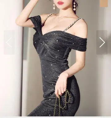 Jewels 오프숄더 비쥬 라메 타이트 미디엄 드레스