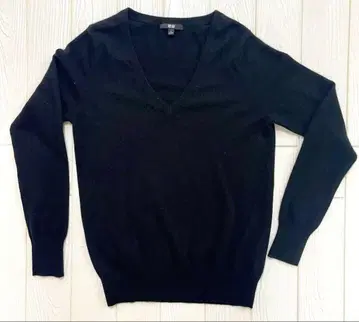 UNIQLO 유니클로 캐시미어 100% 스웨터 L 사이즈