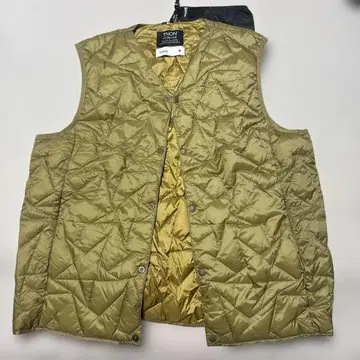 CONVERSE TOKYO TAION STAR QUILTING VEST