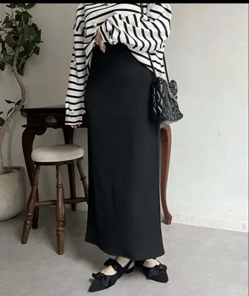 허리 드로스트 컷 리브 내로우 스커트 M 사이즈