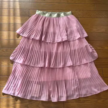 새상품 QUEENS COURT 스커트 프릴