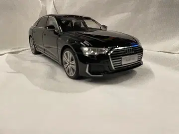 Audi A6 1/18 블랙
